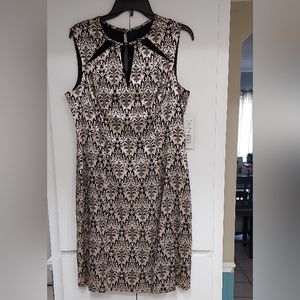 NWT Coctail Dress Sz 16 Gold w Black Design-Midi, Zipper Back
